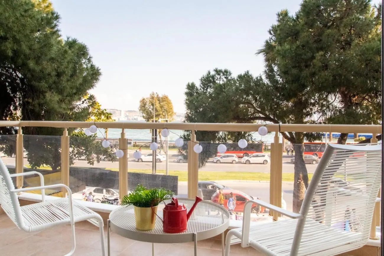 Balcony & Sea View Flat In Karsiyaka Apartment Izmir Turkey