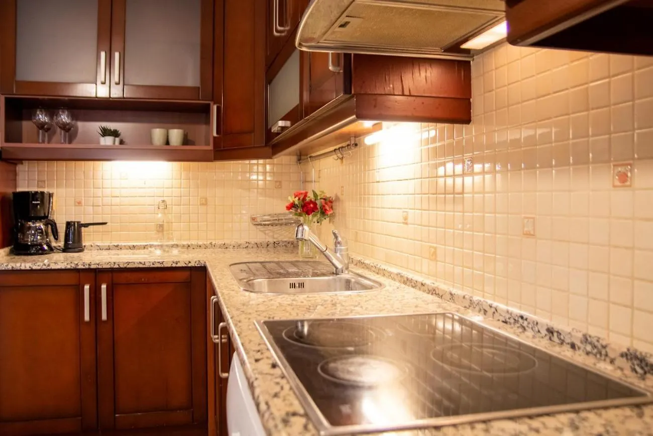 Balcony & Sea View Flat In Karsiyaka Apartment Izmir