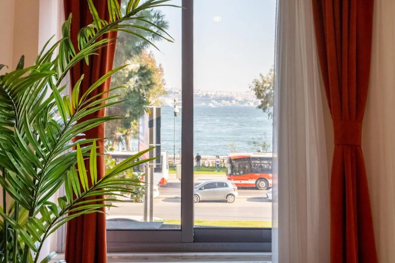 Balcony & Sea View Flat In Karsiyaka Apartment Izmir